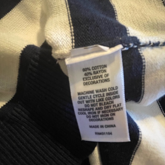 Kim Rogers Sequin Bow Embellished Striped Sweater L FREE SHIP - Picture 2 of 5